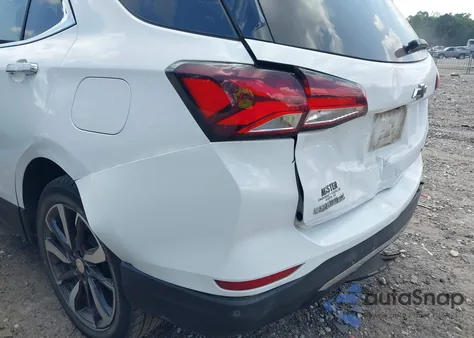 2022 Chevrolet Equinox Fwd Premier z USA, uszkodzony, nr VIN 2GNAXNEV5N6137846